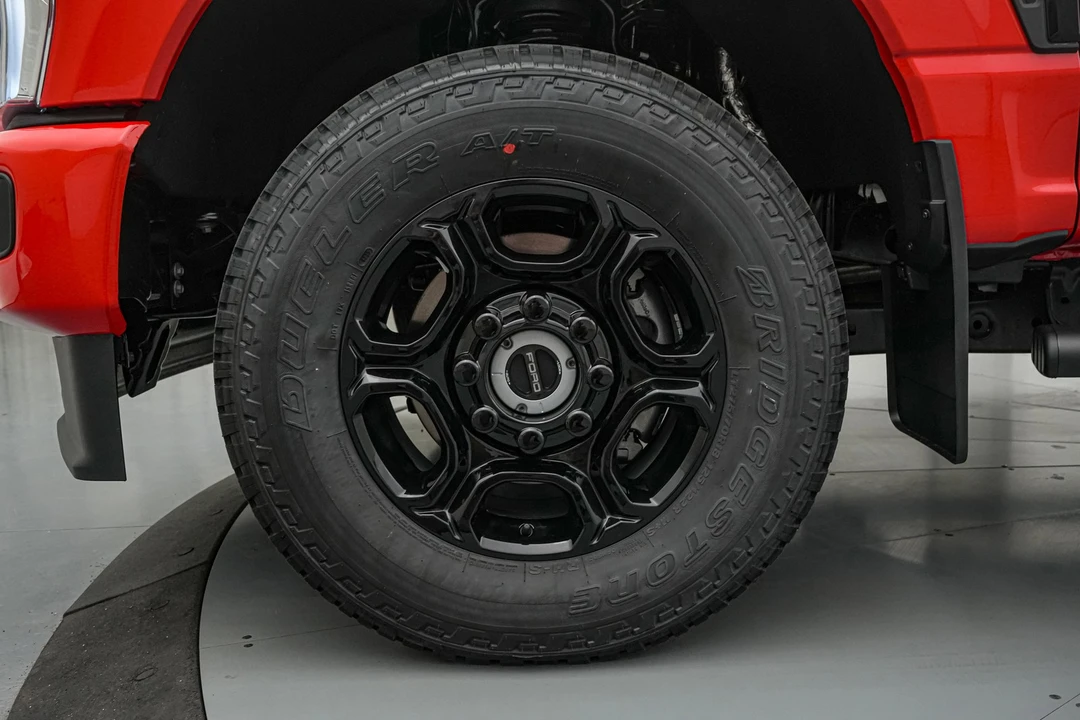 2026 Ford Super Duty 5th Gen - Image 12 of 21