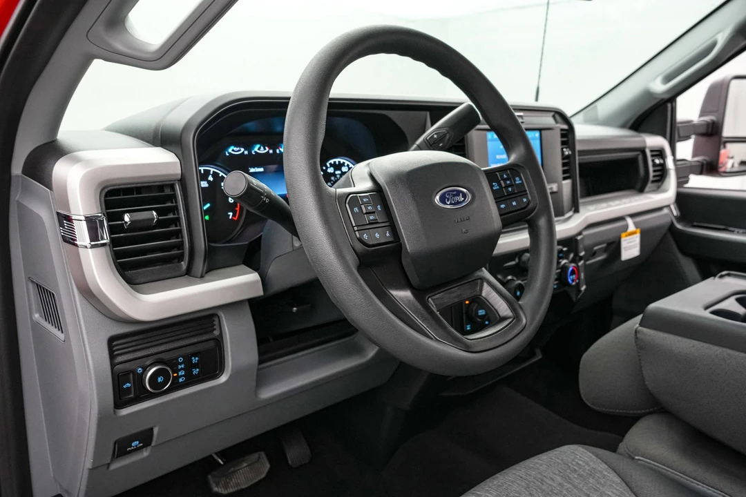 2026 Ford Super Duty 5th Gen - Image 15 of 21