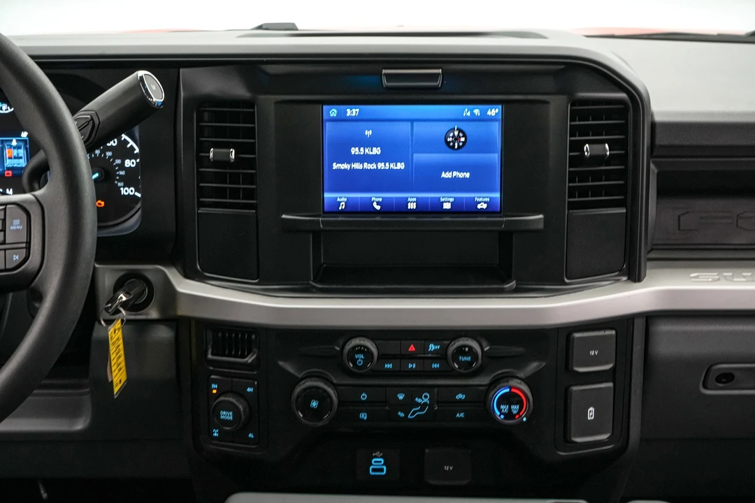 2026 Ford Super Duty 5th Gen - Image 19 of 26