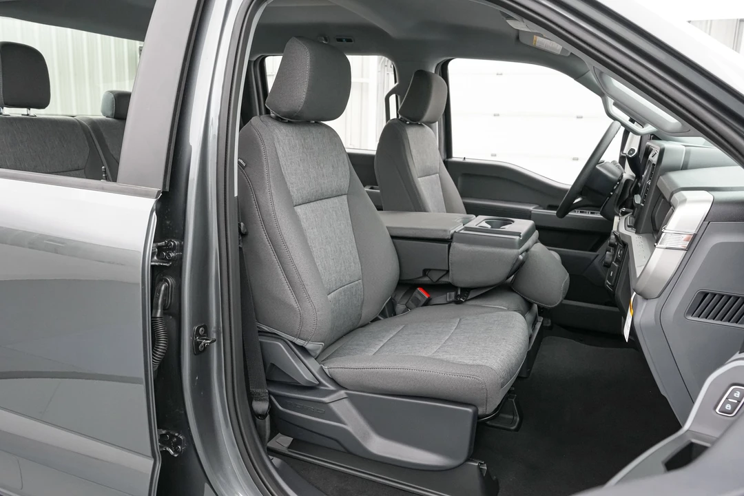 2026 Ford Super Duty 5th Gen - Image 20 of 21