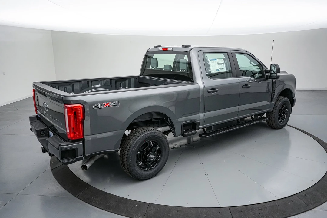 2026 Ford Super Duty 5th Gen - Image 5 of 21