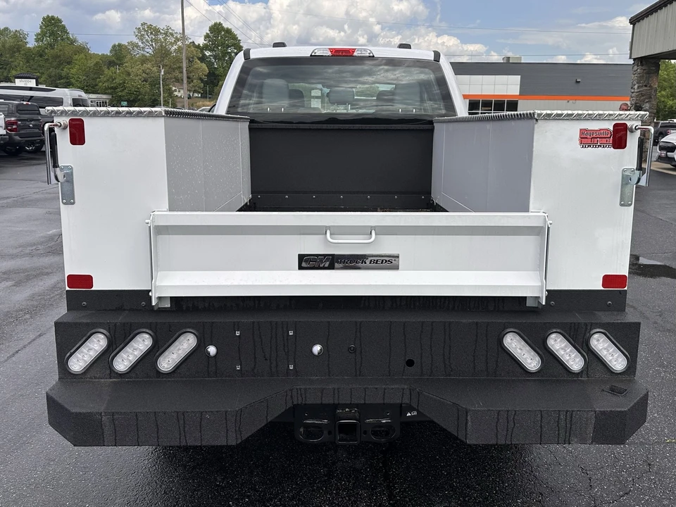 2026 Ford Super Duty 5th Gen - Image 7 of 31