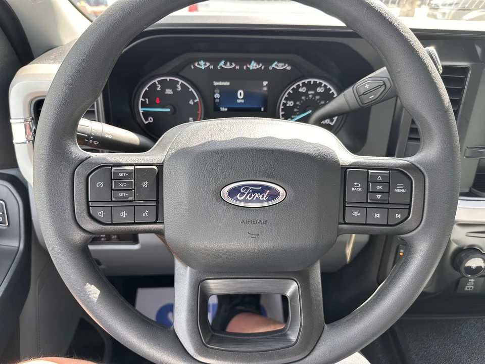2026 Ford Super Duty 5th Gen - Image 21 of 31