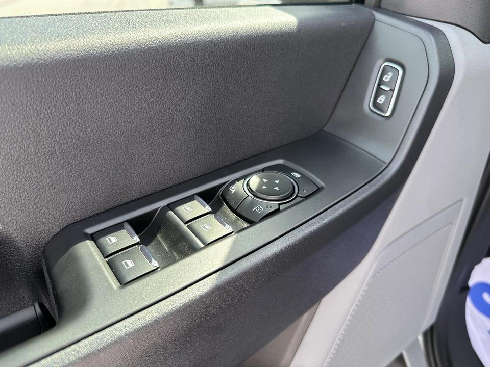 2026 Ford Super Duty 5th Gen - Image 18 of 31