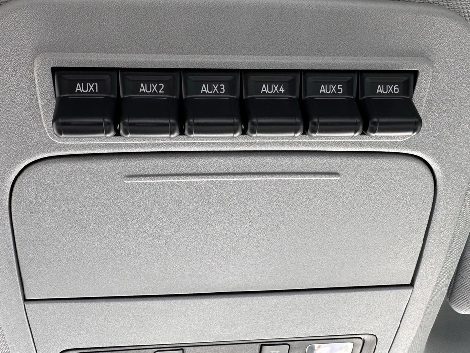 2026 Ford Super Duty 5th Gen - Image 28 of 31