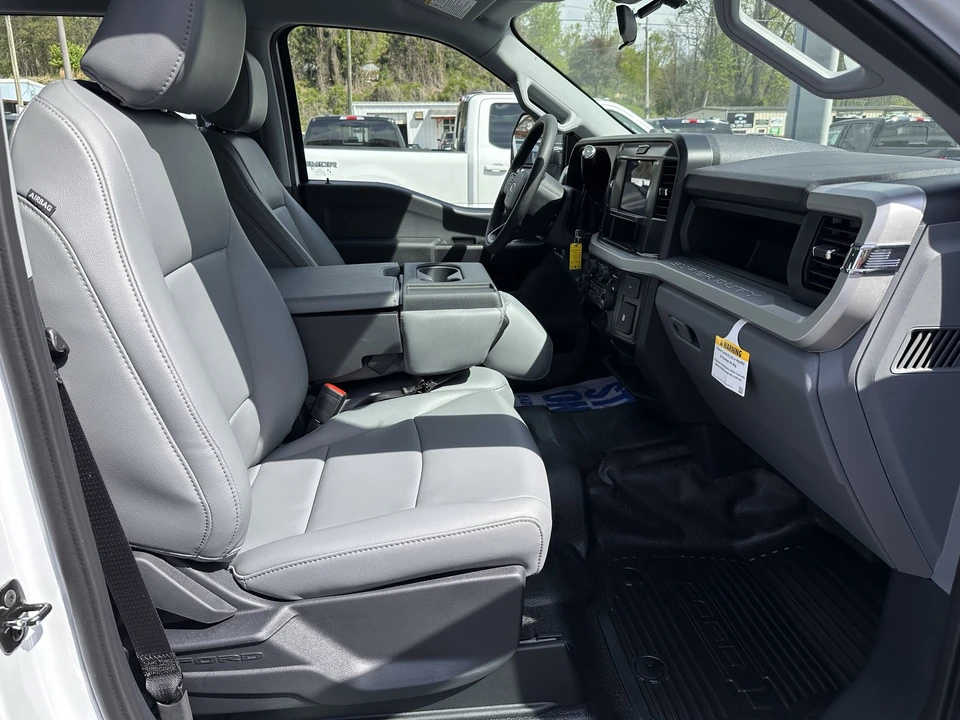 2026 Ford Super Duty 5th Gen - Image 15 of 31