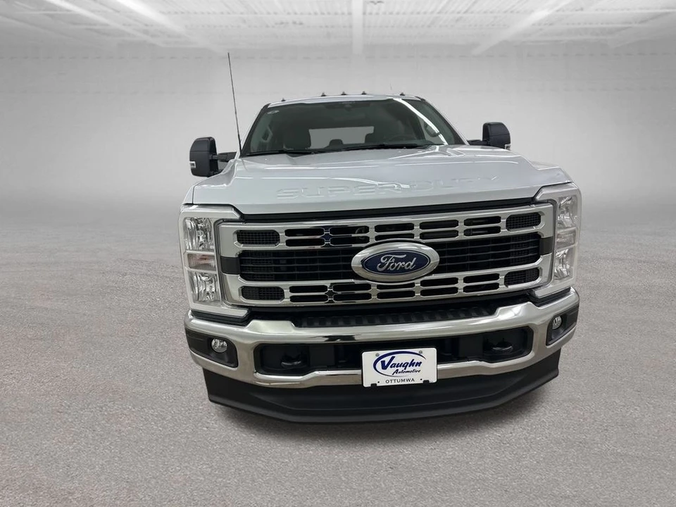 2026 Ford Super Duty 5th Gen - Image 3 of 12