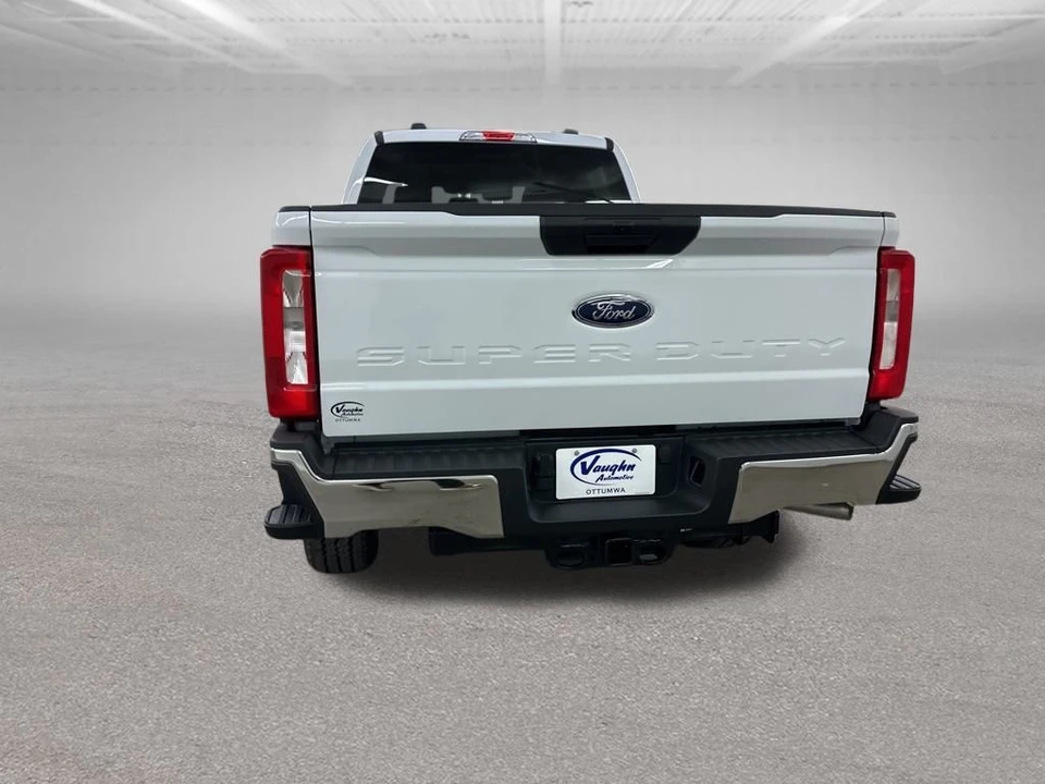 2026 Ford Super Duty 5th Gen - Image 9 of 12