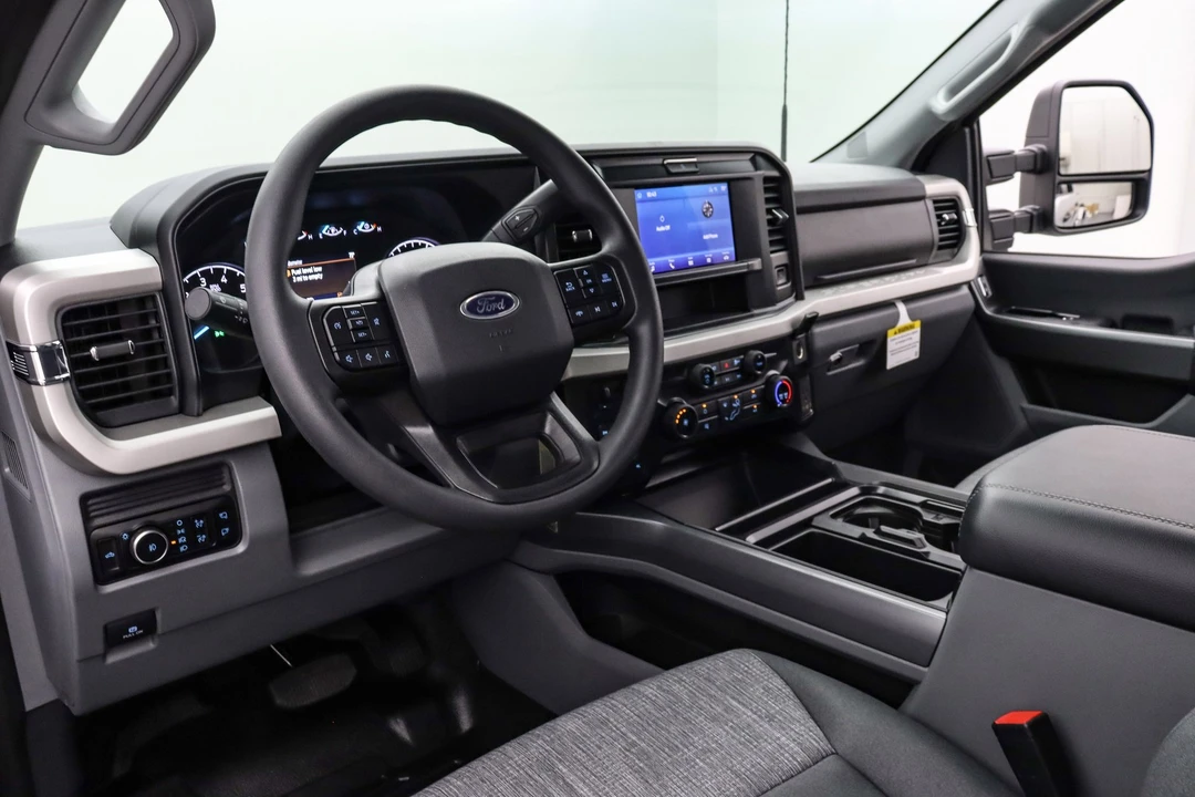 2026 Ford Super Duty 5th Gen - Image 15 of 21