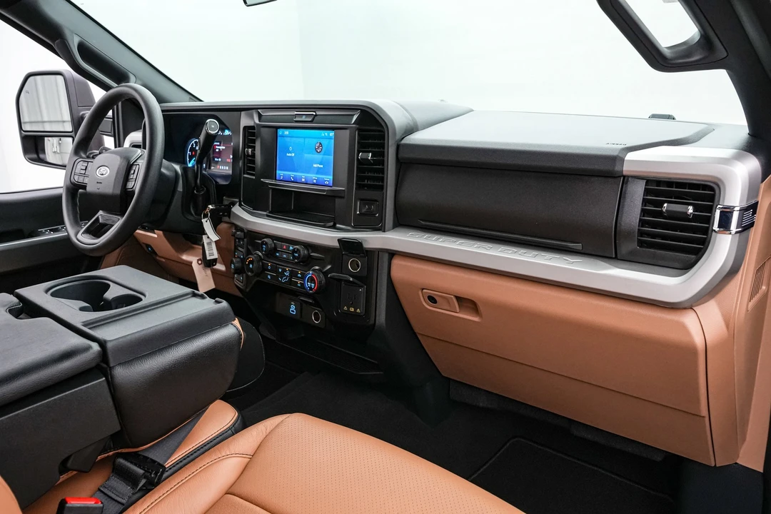 2026 Ford Super Duty 5th Gen - Image 23 of 27