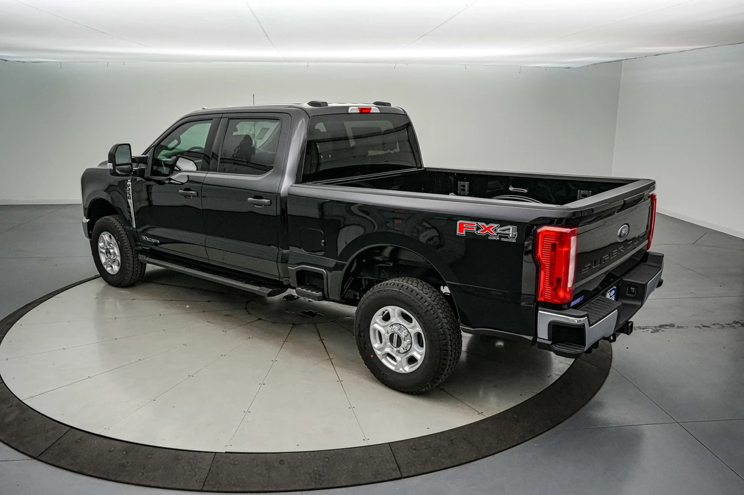 2026 Ford Super Duty 5th Gen - Image 8 of 21