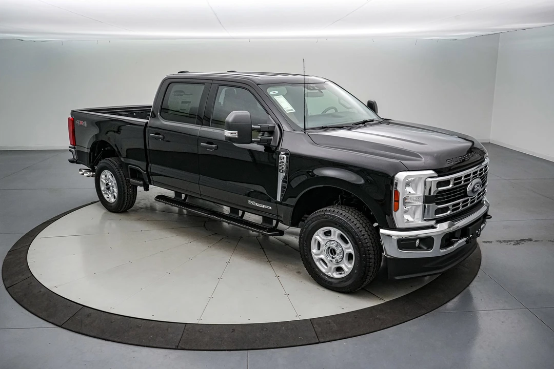 2026 Ford Super Duty 5th Gen - Image 2 of 24