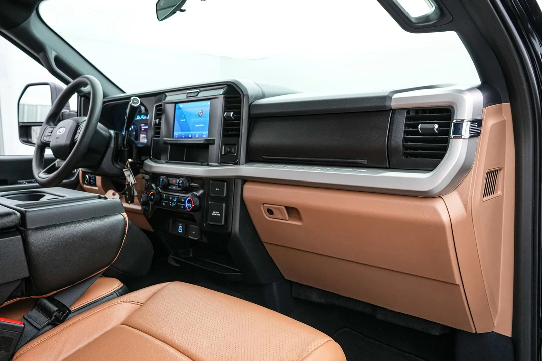 2026 Ford Super Duty 5th Gen - Image 23 of 25