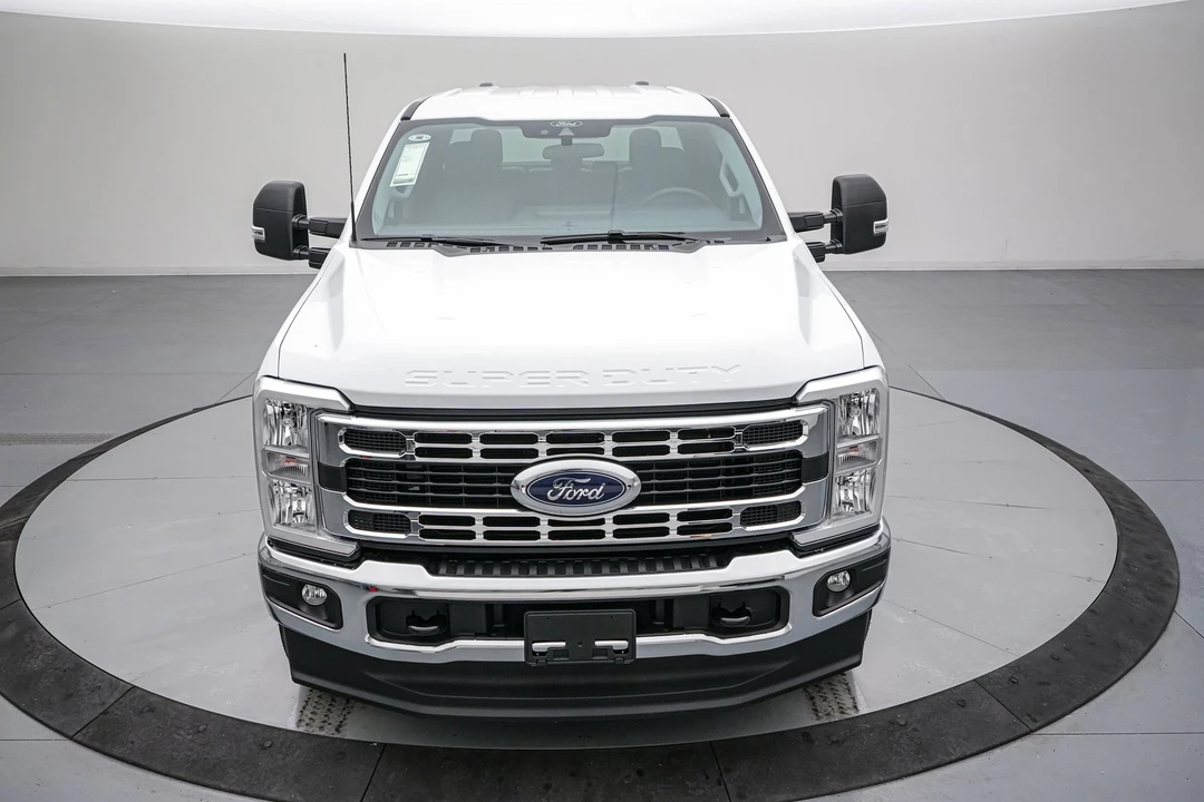2026 Ford Super Duty 5th Gen - Image 12 of 21