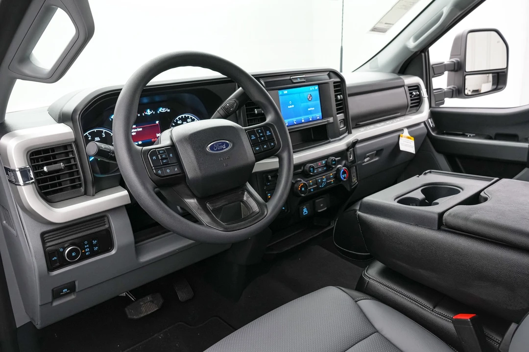 2026 Ford Super Duty 5th Gen - Image 15 of 21