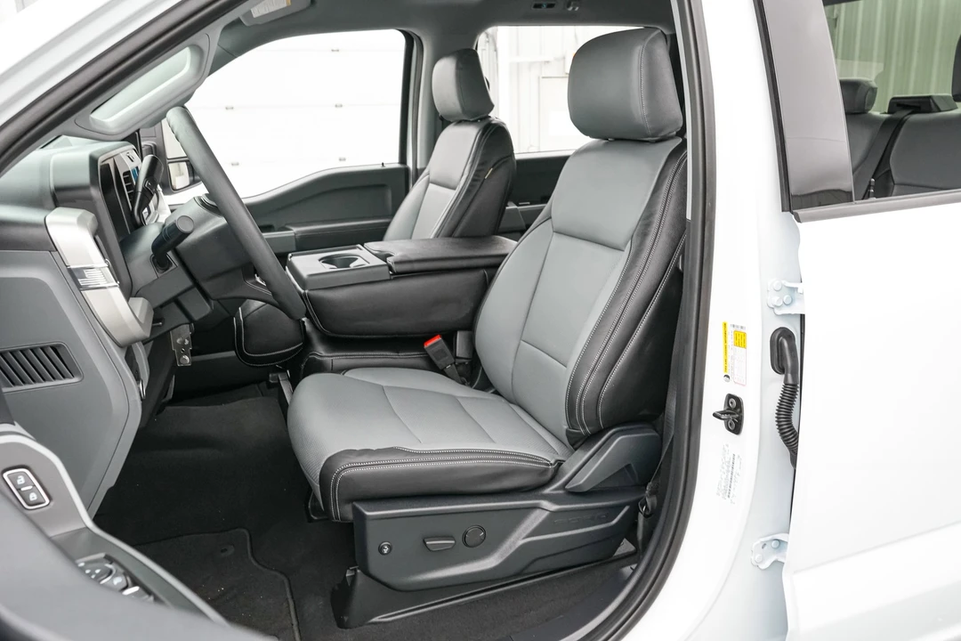 2026 Ford Super Duty 5th Gen - Image 14 of 28