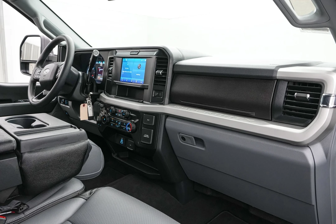 2026 Ford Super Duty 5th Gen - Image 23 of 25