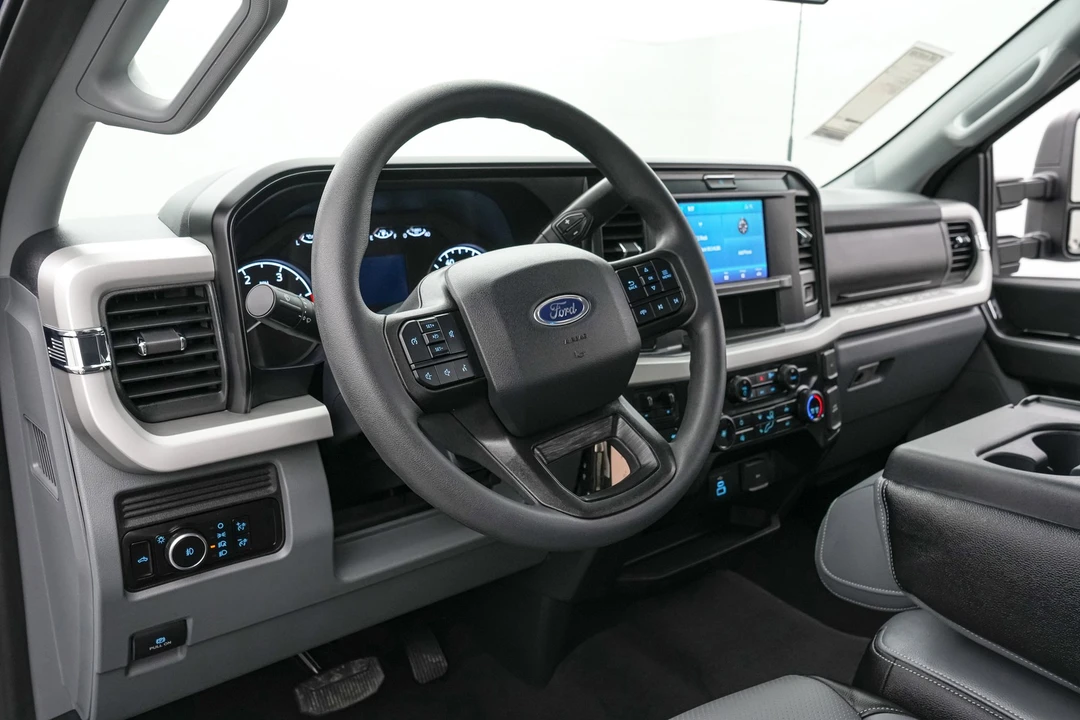 2026 Ford Super Duty 5th Gen - Image 16 of 25