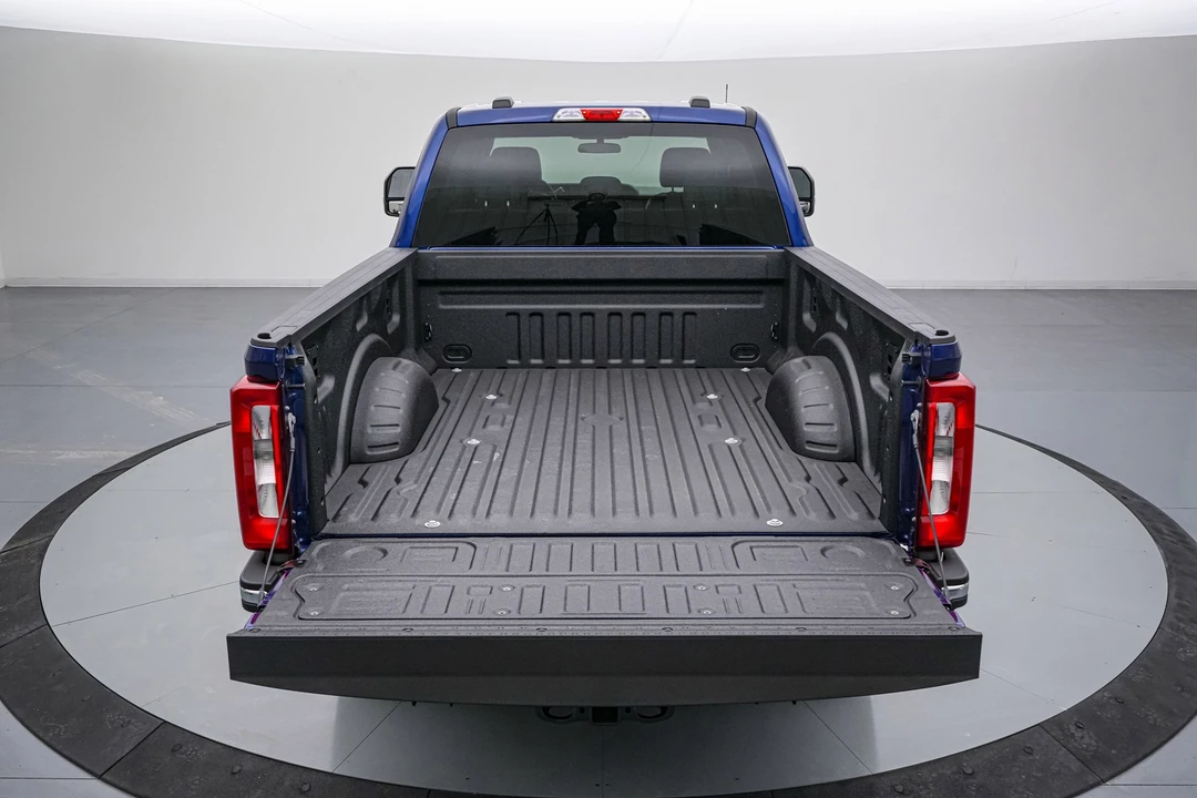 2026 Ford Super Duty 5th Gen - Image 8 of 24