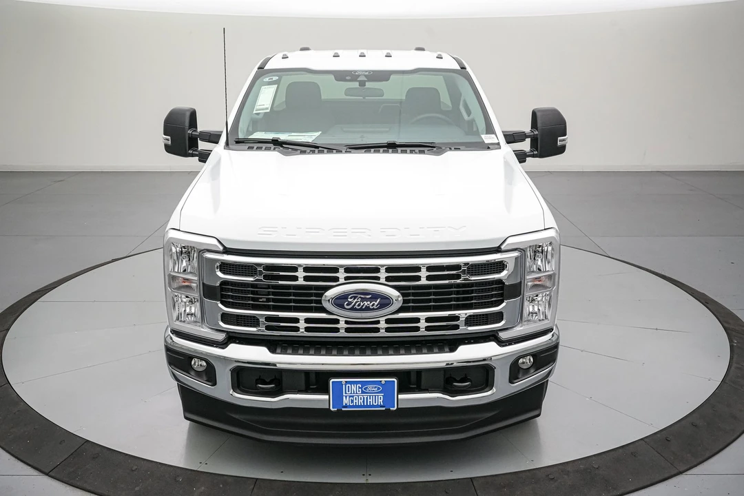 2026 Ford Super Duty 5th Gen - Image 11 of 23