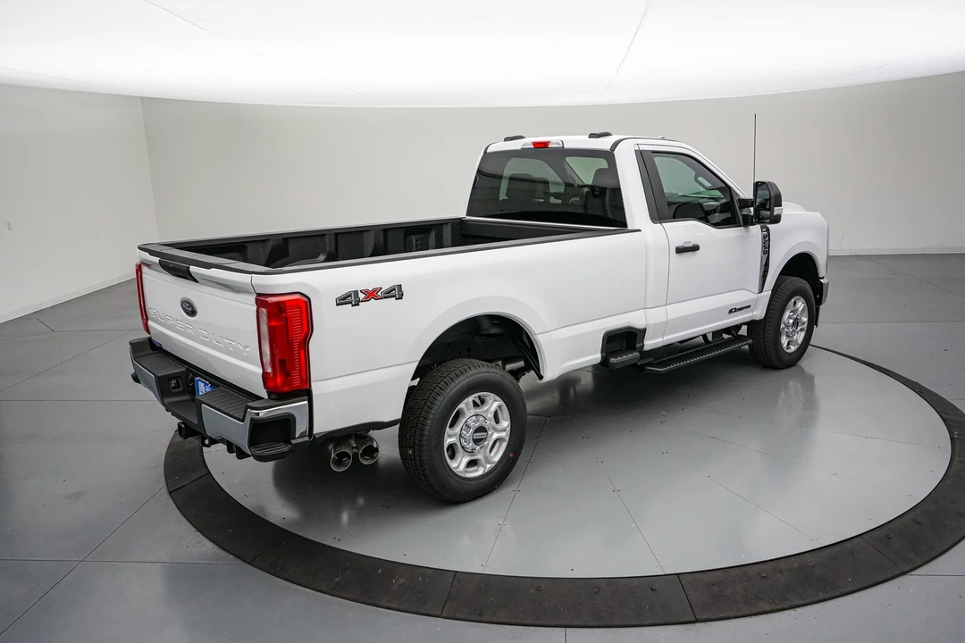 2026 Ford Super Duty 5th Gen - Image 5 of 23