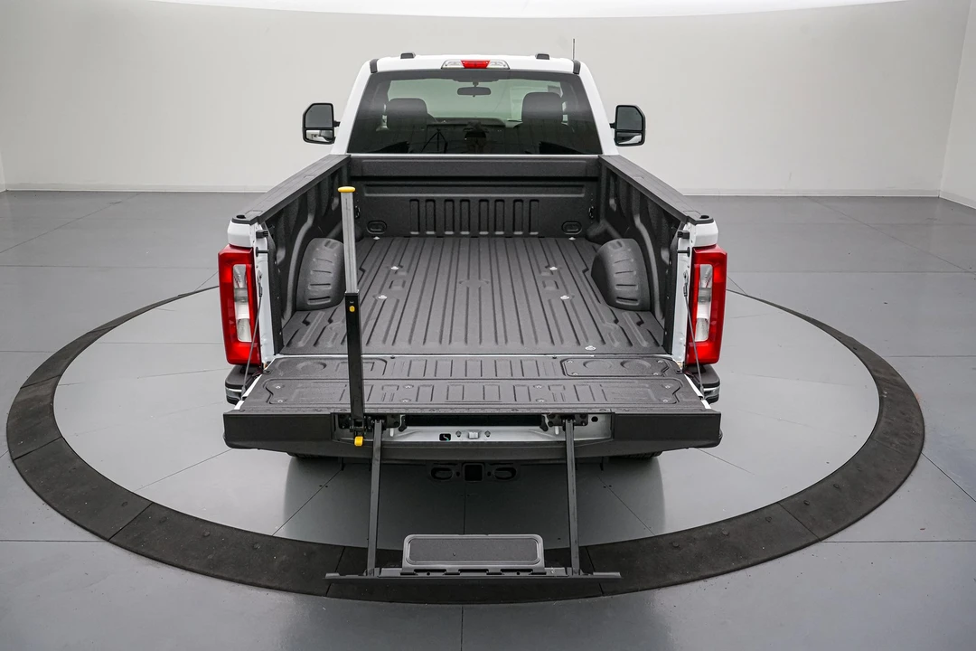 2026 Ford Super Duty 5th Gen - Image 7 of 23