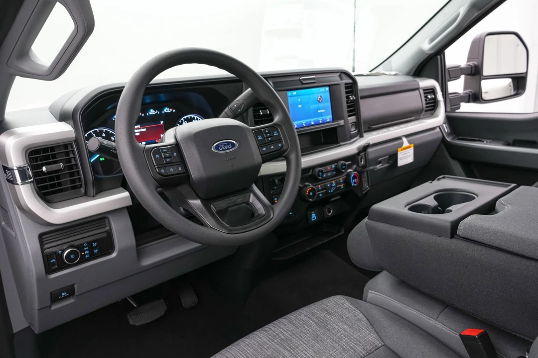 2026 Ford Super Duty 5th Gen - Image 14 of 23