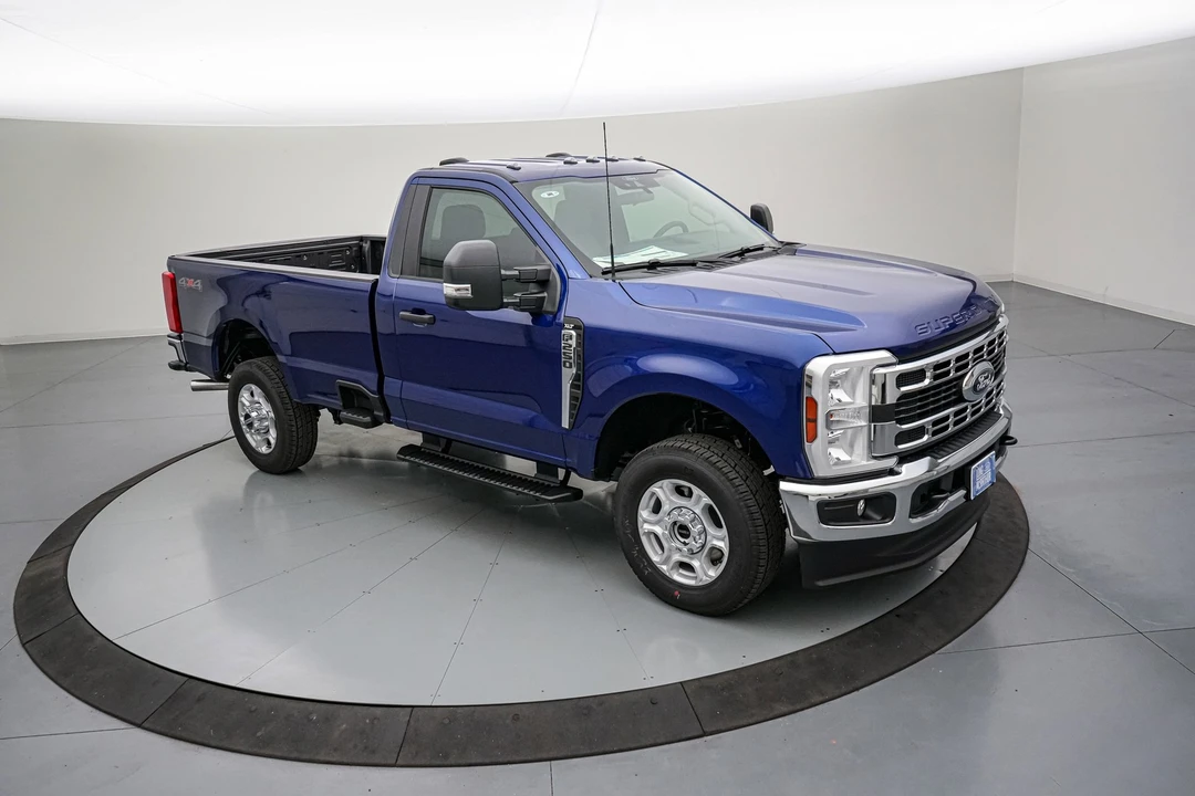 2026 Ford Super Duty 5th Gen - Image 2 of 23