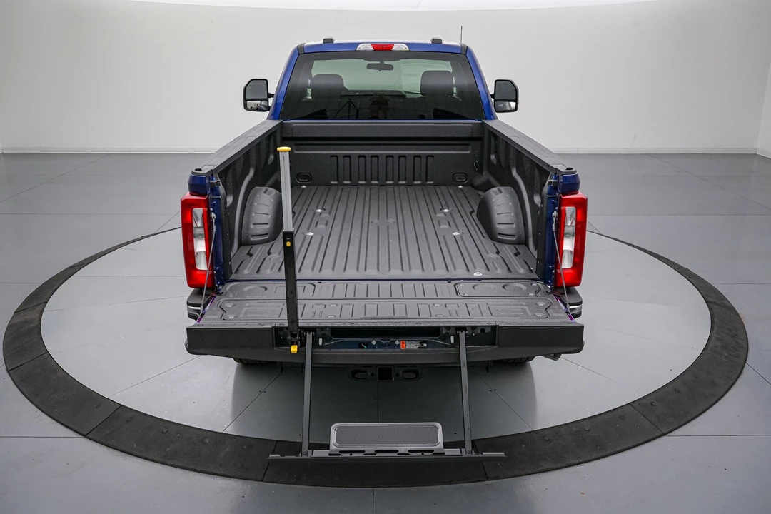 2026 Ford Super Duty 5th Gen - Image 7 of 23