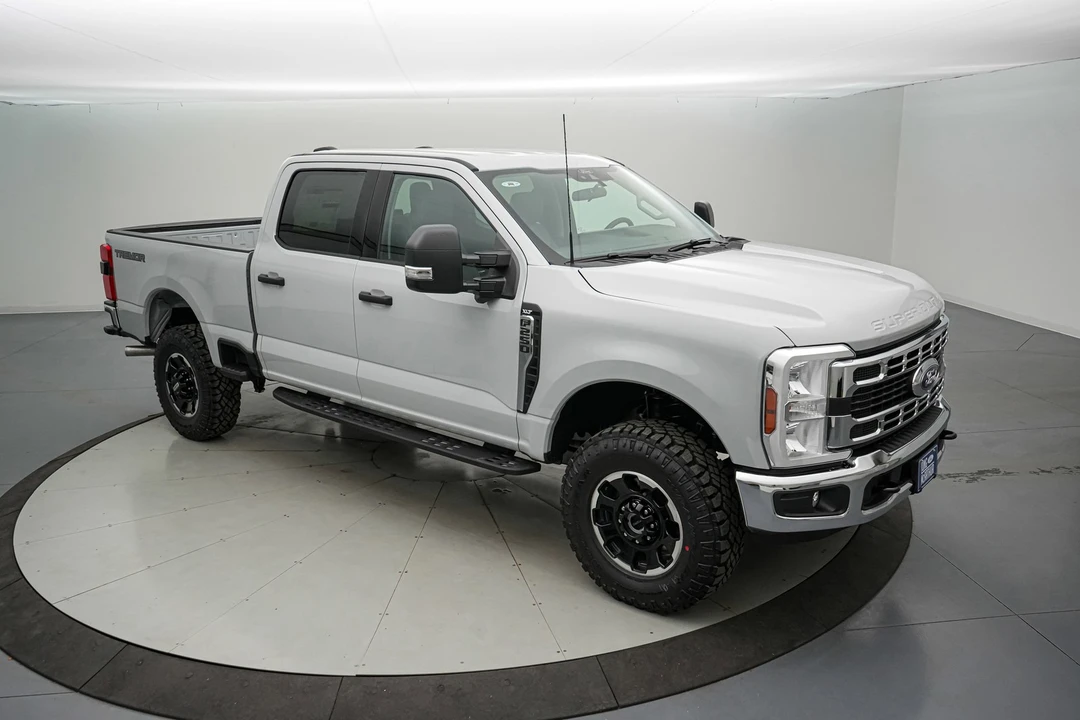 2026 Ford Super Duty 5th Gen - Image 2 of 21