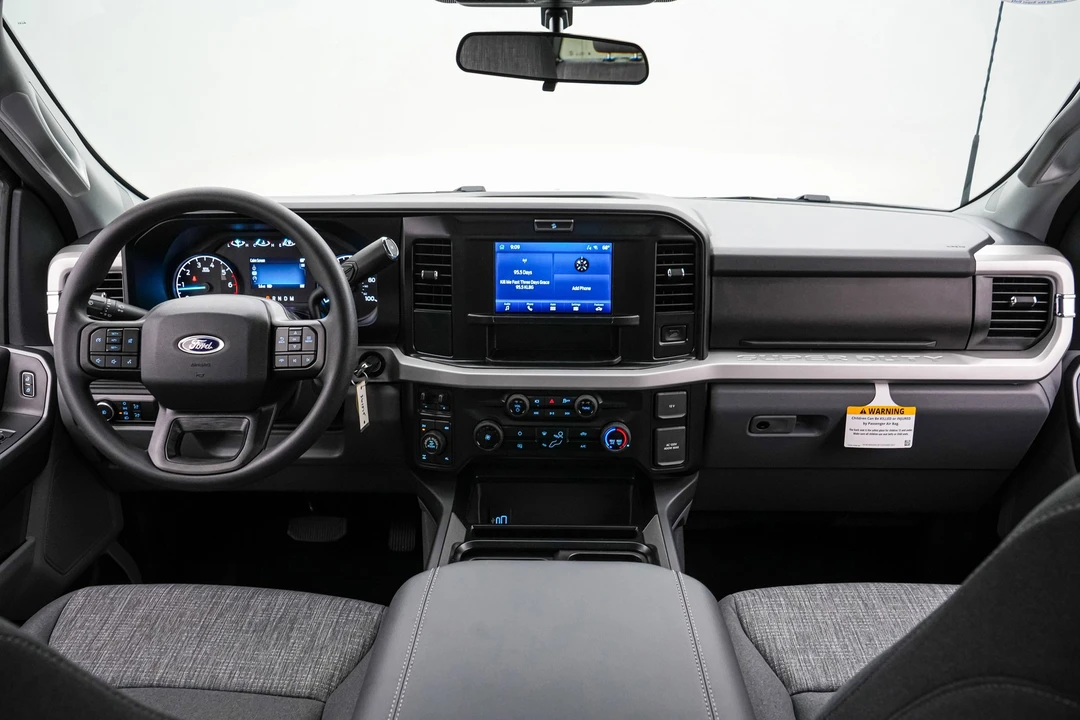 2026 Ford Super Duty 5th Gen - Image 19 of 21