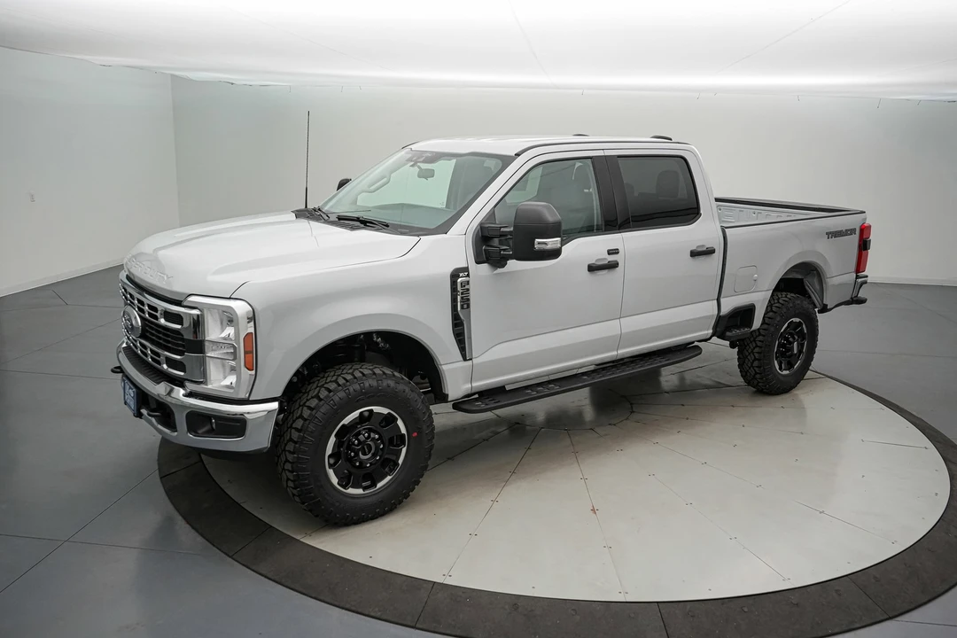 2026 Ford Super Duty 5th Gen - Image 10 of 21