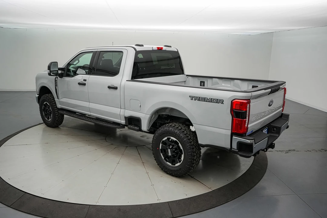 2026 Ford Super Duty 5th Gen - Image 8 of 21