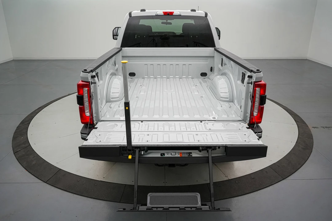 2026 Ford Super Duty 5th Gen - Image 7 of 21