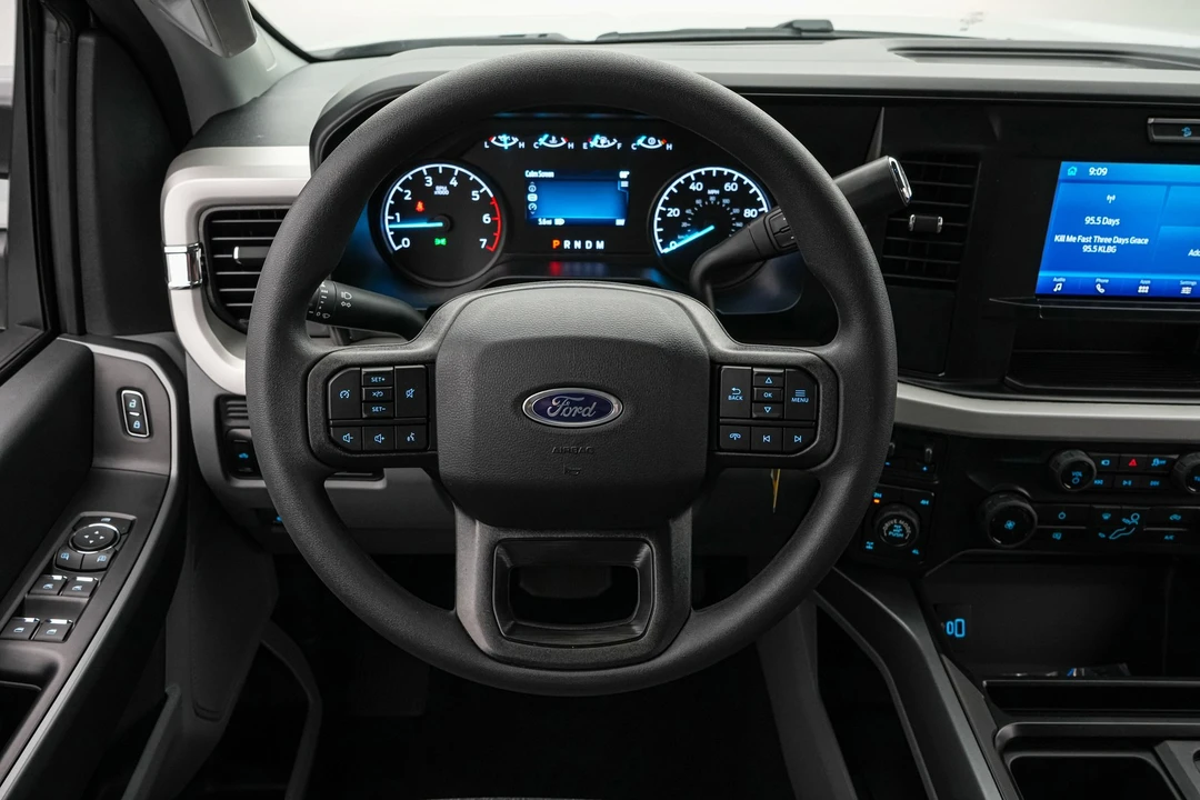 2026 Ford Super Duty 5th Gen - Image 18 of 21