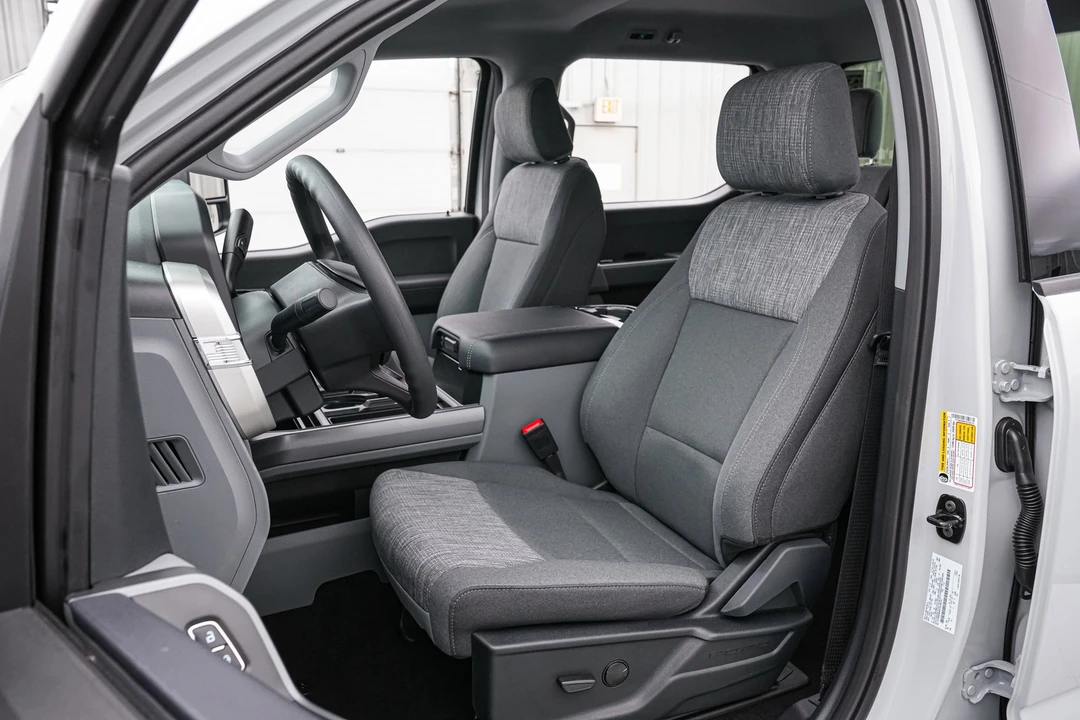 2026 Ford Super Duty 5th Gen - Image 16 of 21