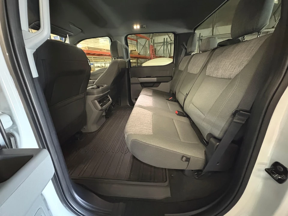 2026 Ford Super Duty 5th Gen - Image 27 of 31