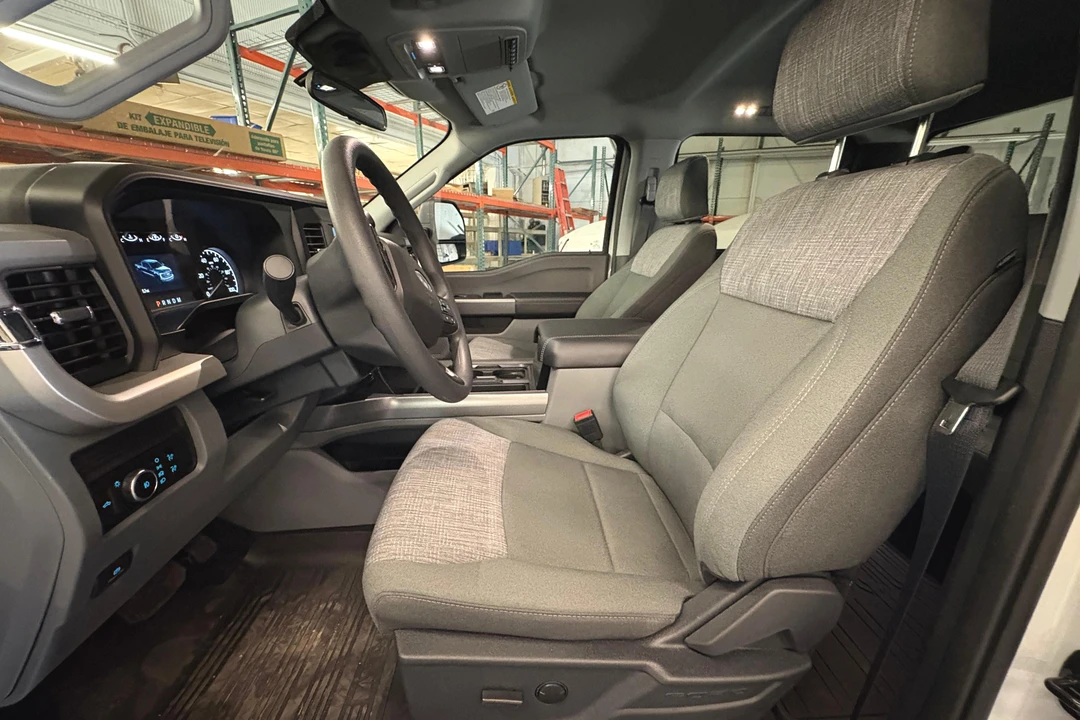 2026 Ford Super Duty 5th Gen - Image 20 of 31