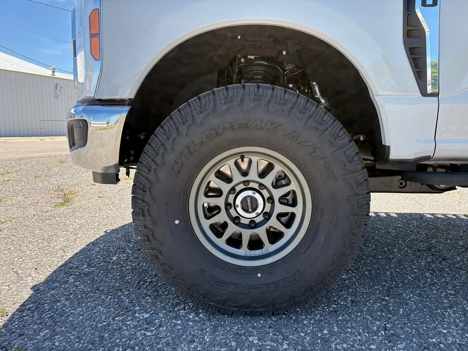 2026 Ford Super Duty 5th Gen - Image 15 of 31