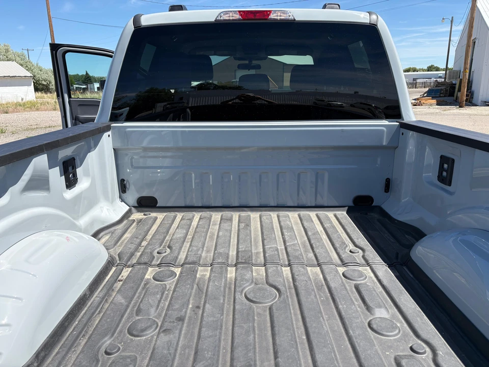 2026 Ford Super Duty 5th Gen - Image 13 of 31