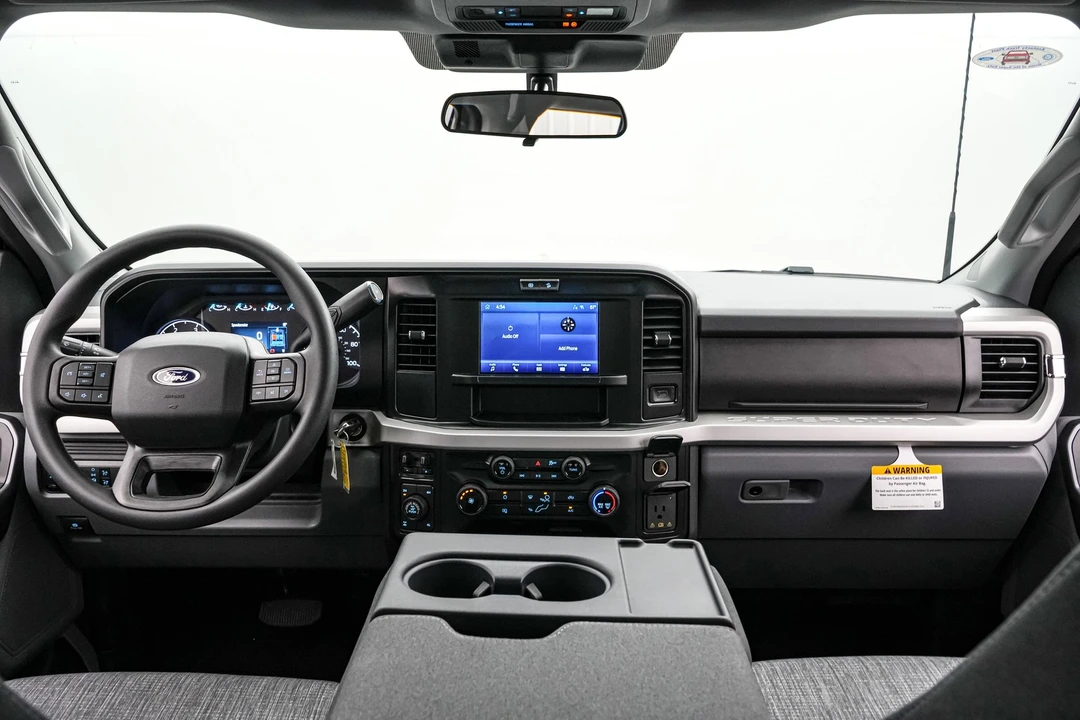 2026 Ford Super Duty 5th Gen - Image 19 of 27
