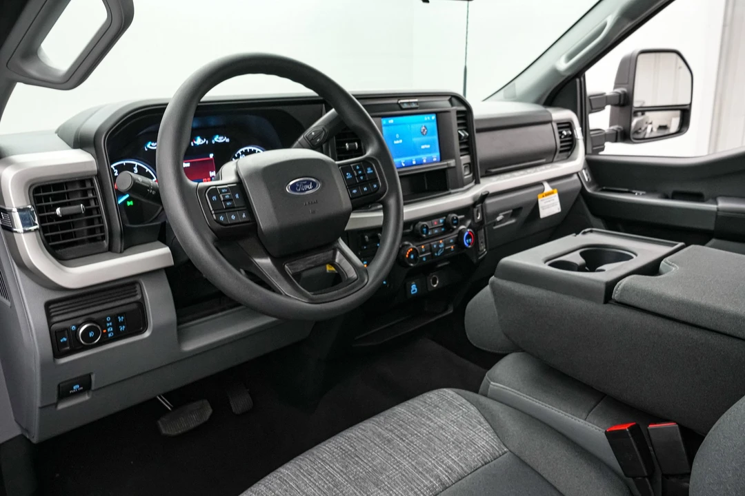 2026 Ford Super Duty 5th Gen - Image 17 of 21
