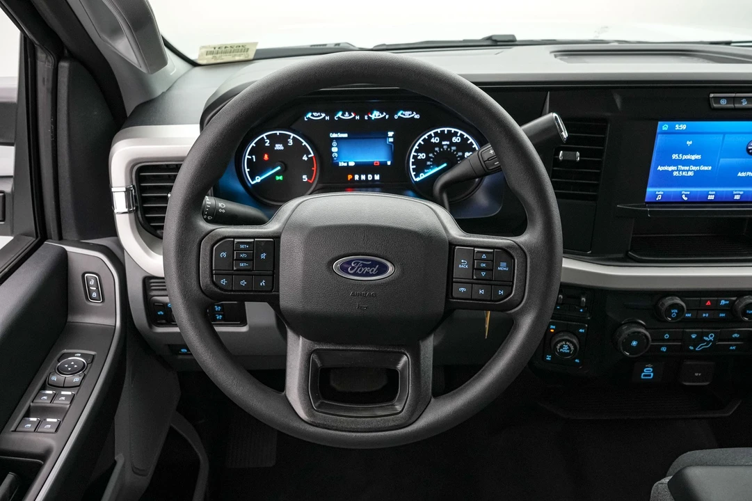 2026 Ford Super Duty 5th Gen - Image 17 of 21