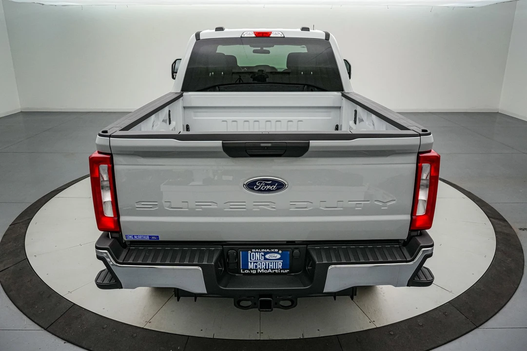 2026 Ford Super Duty 5th Gen - Image 6 of 26