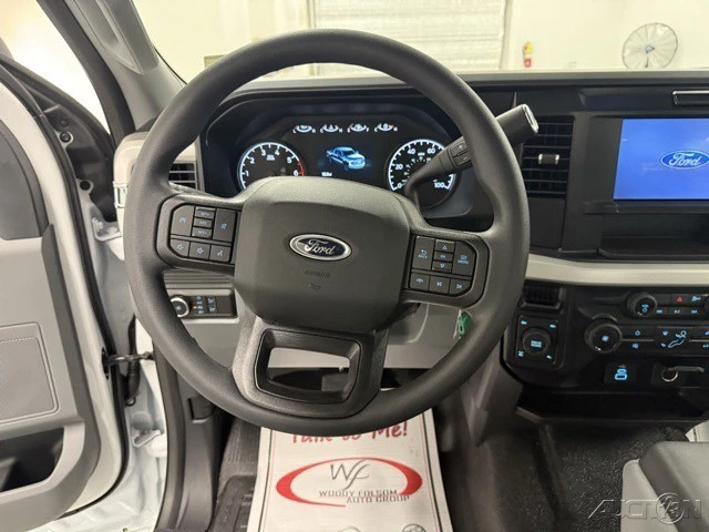 2026 Ford Super Duty 5th Gen - Image 15 of 19