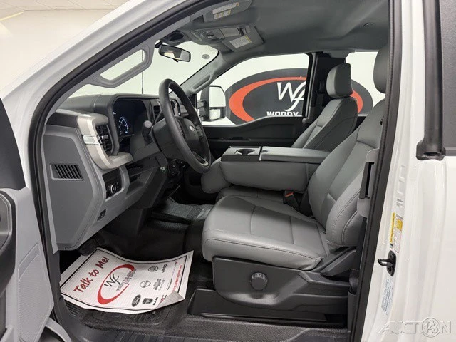 2026 Ford Super Duty 5th Gen - Image 8 of 19