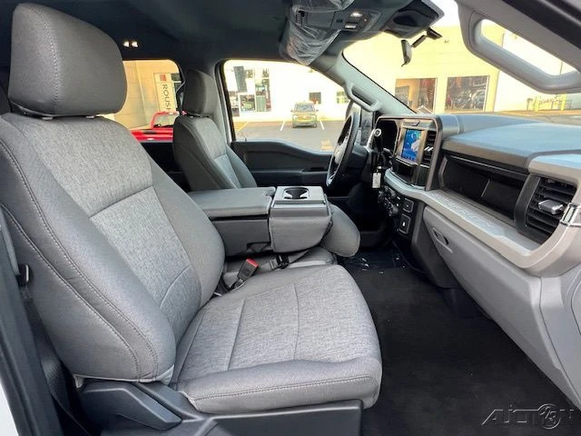 2026 Ford Super Duty 5th Gen - Image 19 of 21