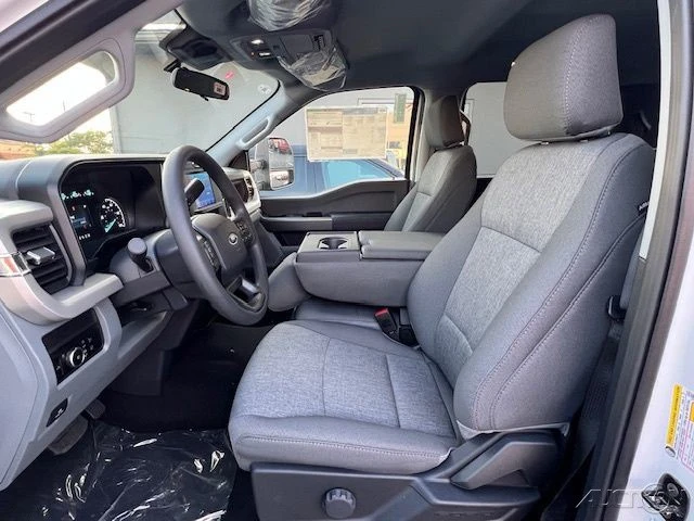 2026 Ford Super Duty 5th Gen - Image 14 of 21