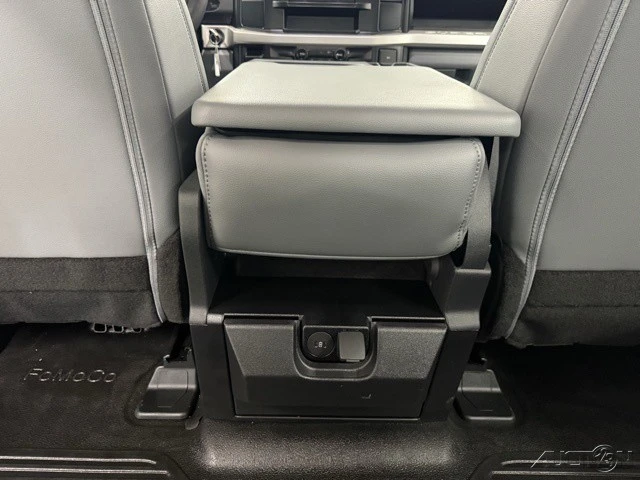 2026 Ford Super Duty 5th Gen - Image 15 of 20
