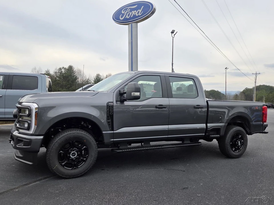 2026 Ford Super Duty 5th Gen - Image 13 of 21